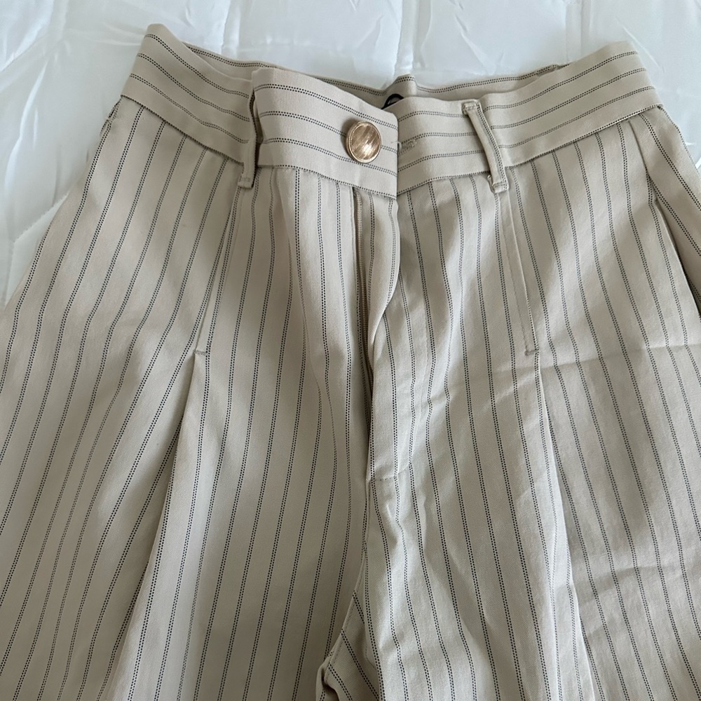 Zara TRF NWT wide pants XS